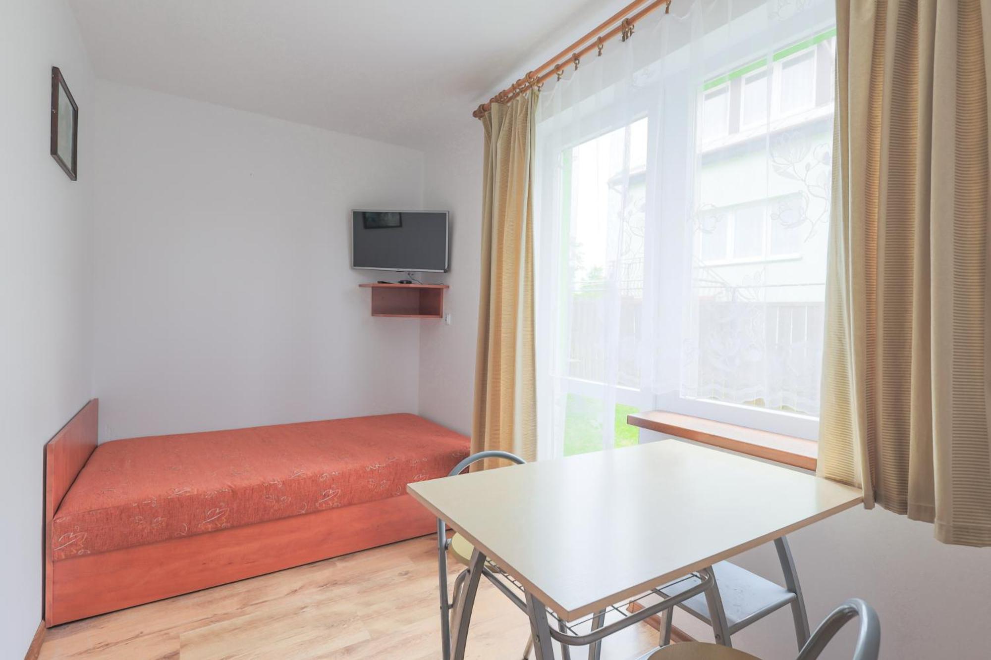 Pokoje Goscinne Justyna Jarosławiec Exterior foto